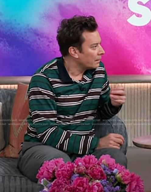 Jimmy Fallon’s striped shirt on The Kelly Clarkson Show