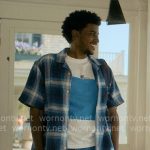Justin’s blue square graphic t-shirt and plaid shirt on Forever