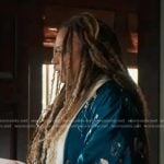 Karen's blue jellyfish print robe on 9-1-1