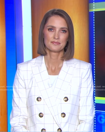 Kayna Whitworth’s white check blazer on Good Morning America