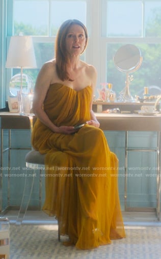 Kiki's yellow draped strapless gown on Sirens