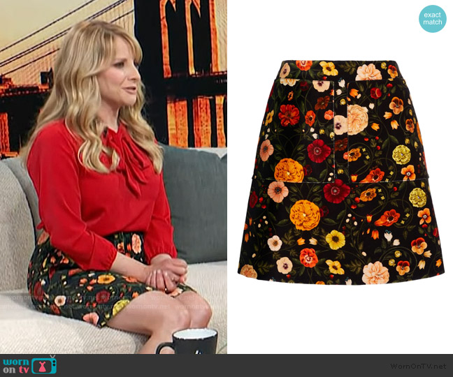 LA DoubleJ Floral-print Skirt worn by Melissa Rauch on Access Hollywood