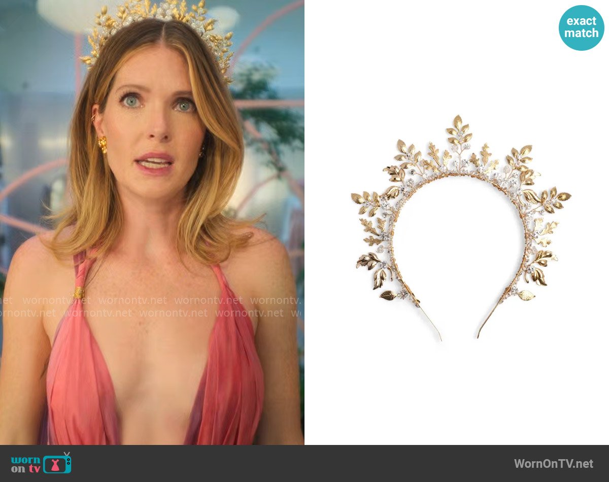 Lavlii Celestial Headband Crown worn by Devon DeWitt (Meghann Fahy) on Sirens