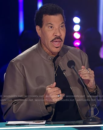 Lionel Richie's taupe leather jacket on American Idol