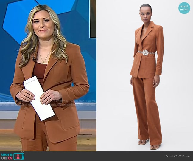 Mango Cotton and Linen-blend Suit Blazer and Pants worn by Erin McLaughlin on Today