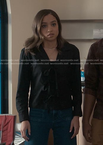 May's black tie front jacket on 9-1-1