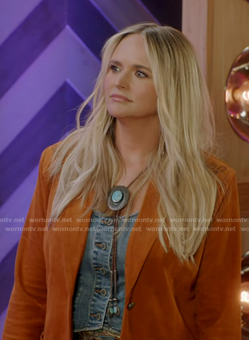 Miranda Lambert’s denim vest and suede blazer on American Idol