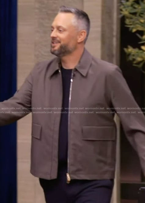 Nate Bargatze's gray jacket on Live with Kelly and Mark