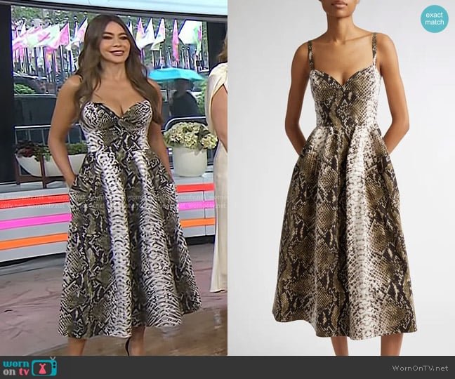 Oscar de la Renta Snakeskin Print Stretch Poplin Midi Dress in Olive worn by Sofía Vergara on Today