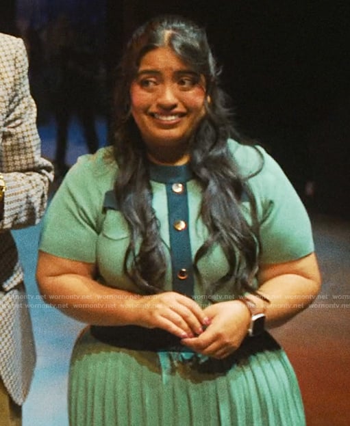 Petra's sage dress with front pockets on The Studio