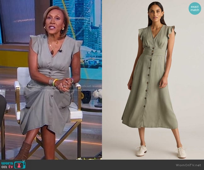 Robin’s grey v-neck button front dress on GMa