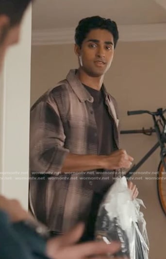 Ravi’s pink plaid shirt on 9-1-1