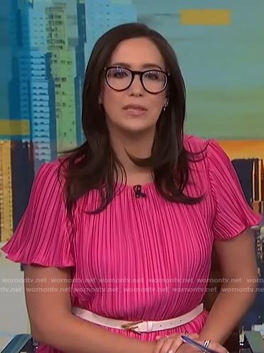 Savannah's pink pleated dress on NBC News Daily