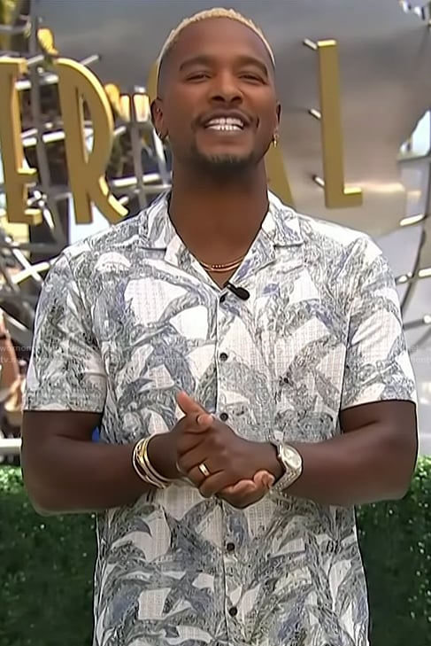 Scott’s floral print shirt on Access Hollywood