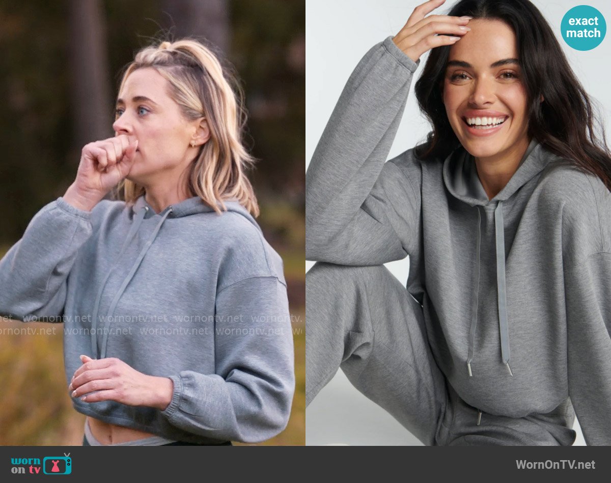 Spanx Cinched Hoodie worn by Ginny (Erika Henningsen) on The Four Seasons
