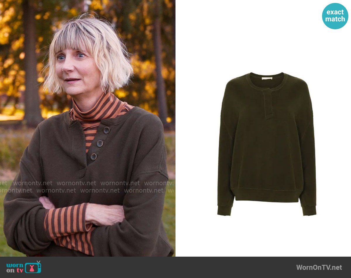 Ulla Johnson Asa sweatshirt worn by Anne (Kerri Kenney) on The Four Seasons