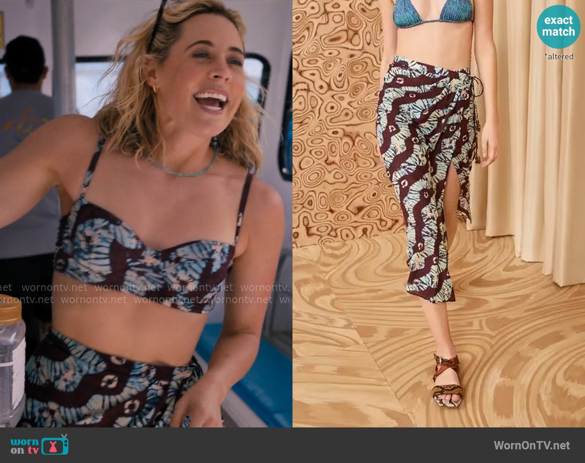 Ulla Johnson Freya Coverup in Pietra worn by Ginny (Erika Henningsen) on The Four Seasons