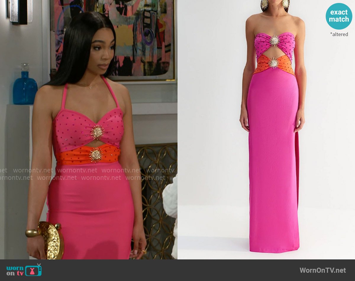 Wearhause Cardiff Dress worn by Chelsea Hamilton (RhonniRose Mantilla) on Beyond the Gates