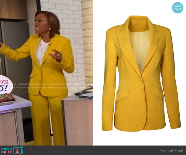 Robin’s yellow blazer on Good Morning America