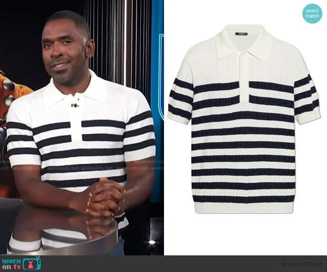 Justin’s white striped polo on E! News