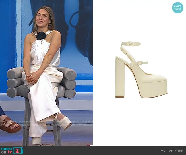 Steve Madden Scotlyn Bone Leather worn by Melissa Garcia on Today