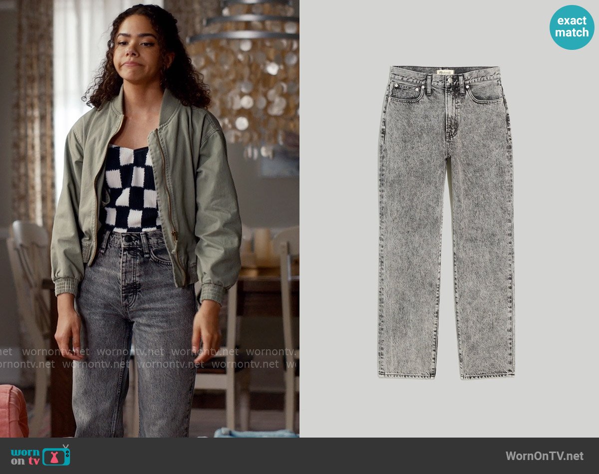 Madewell The Perfect Vintage Straight Jean in Acid Wash in Marrion Wash worn by Ginny Miller (Antonia Gentry) on Ginny & Georgia