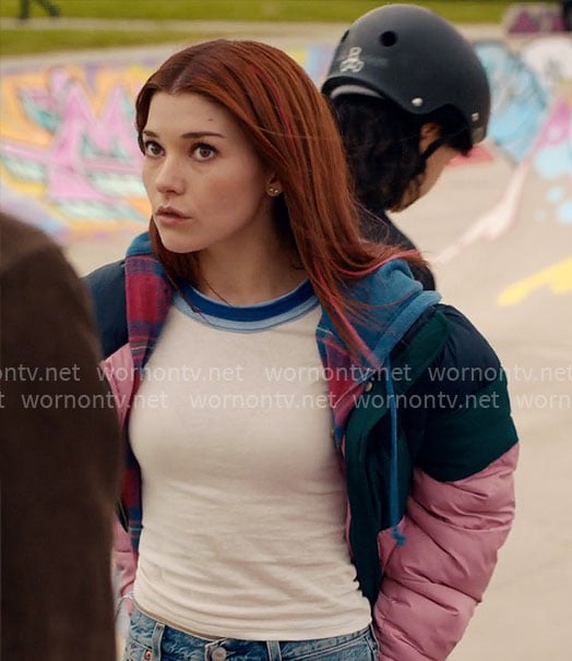 Abby's white t-shirt with blue trim and puffer jakcet on Ginny & Georgia