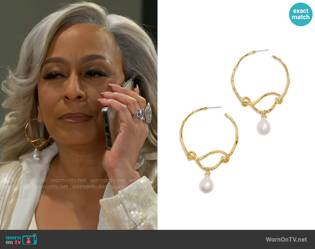 Alexis Bittar Cultured Freshwater Pearl Charm Twist Hoop Earrings in 14K Gold Plated worn by Anita Dupree (Tamara Tunie) on Beyond the Gates