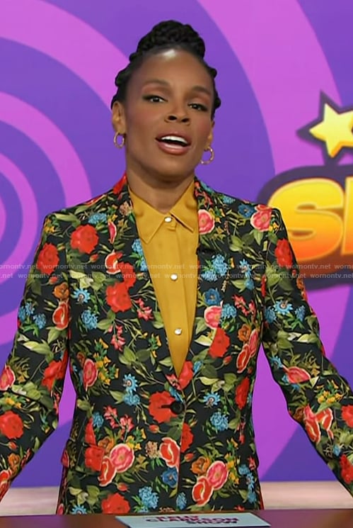 Amber Ruffin's black floral print blazer on The Kelly Clarkson Show