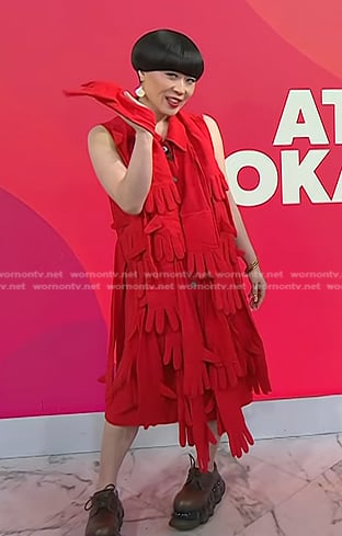 Atsuko Okatsuka’s red glove layered dress on Today