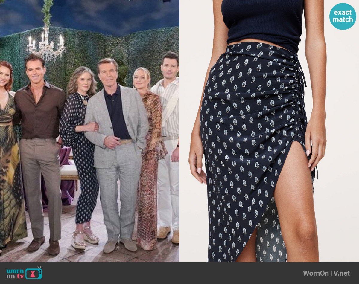 Banana Republic Matte Silk Side-Ruche Skirt in Navy Blue Paisley worn by Diane Jenkins (Susan Walters) on The Young and the Restless