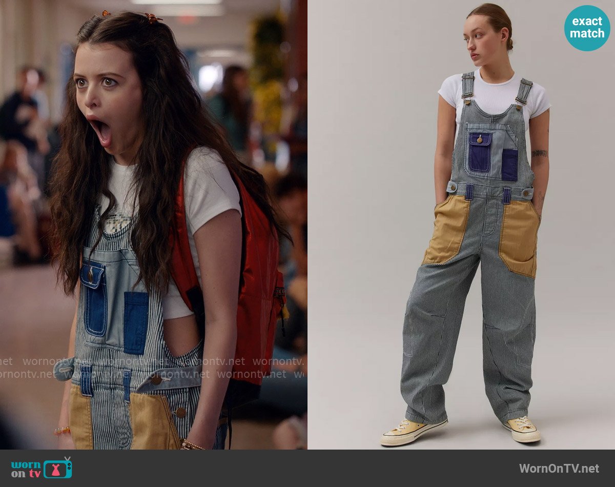 BDG at Urban Outfitters Rih Denim Utility Overall worn by Maxine Baker (Sara Waisglass) on Ginny & Georgia