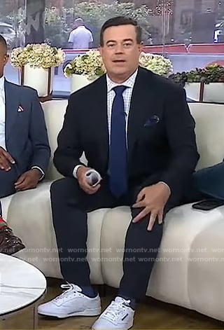 Carson Daly’s white sneakers on Today