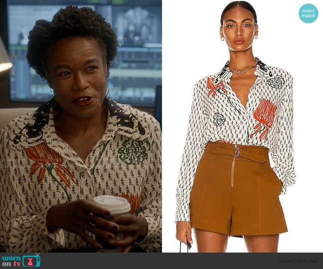Chloe Tulip Print Blouse worn by Grace (Quincy Tyler Bernstine) on And Just Like That