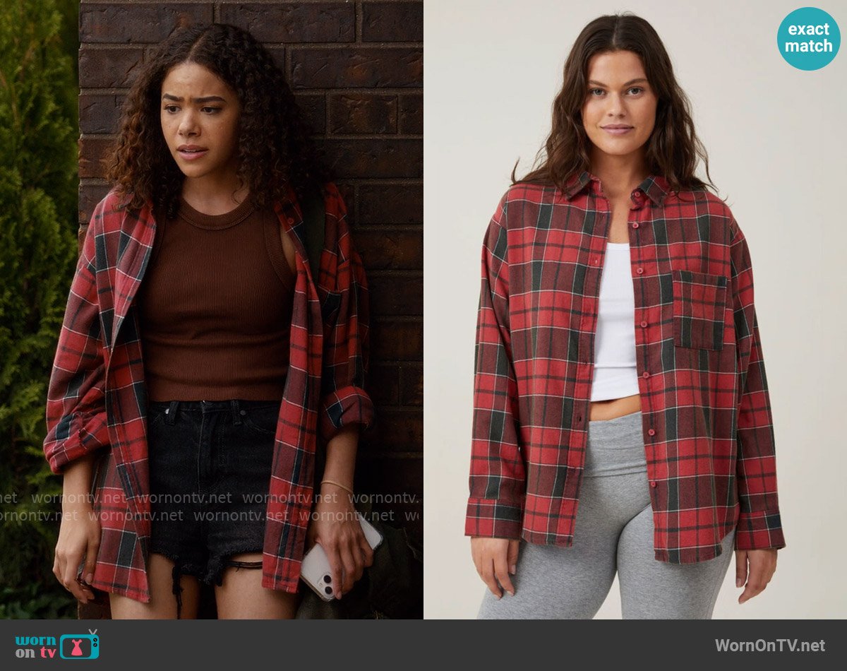 Cotton On Boyfriend Flannel Shirt worn by Ginny Miller (Antonia Gentry) on Ginny & Georgia