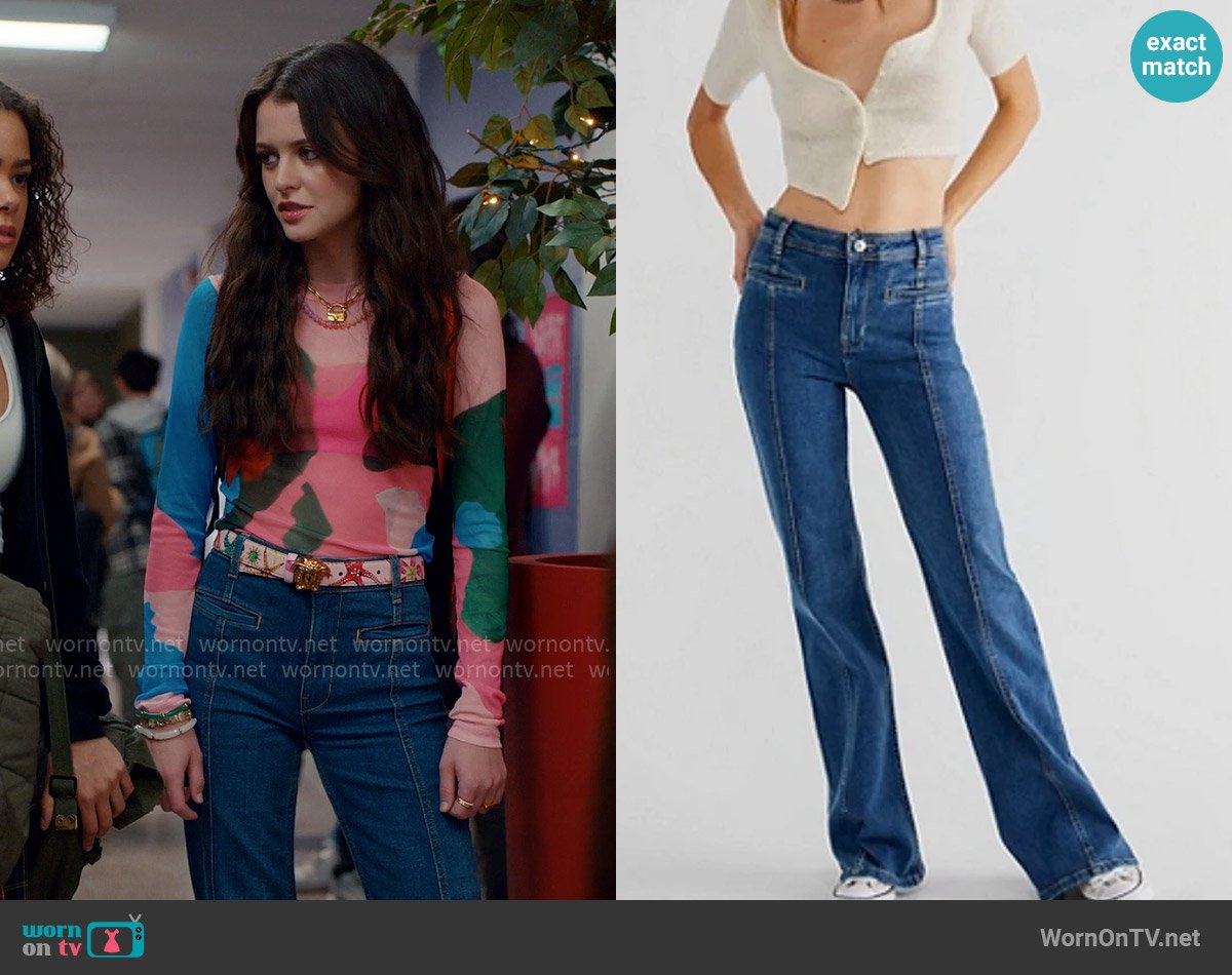 Free People Firecracker Flare Jeans in Brighter Days worn by Maxine Baker (Sara Waisglass) on Ginny & Georgia
