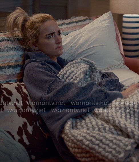 Georgia’s blue hoodie on Ginny & Georgia