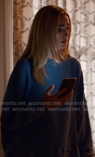 Georgia’s blue oversized waffle-knit sweater on Ginny & Georgia