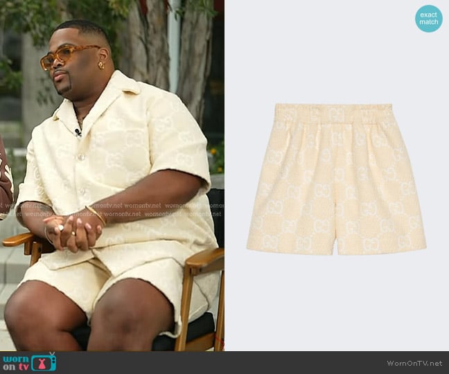 Gucci Gg Terrycloth Shorts in Ivory worn by Kameron Saunders on Today