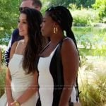 Jasmine’s two-tone shoulder bag on The Valley
