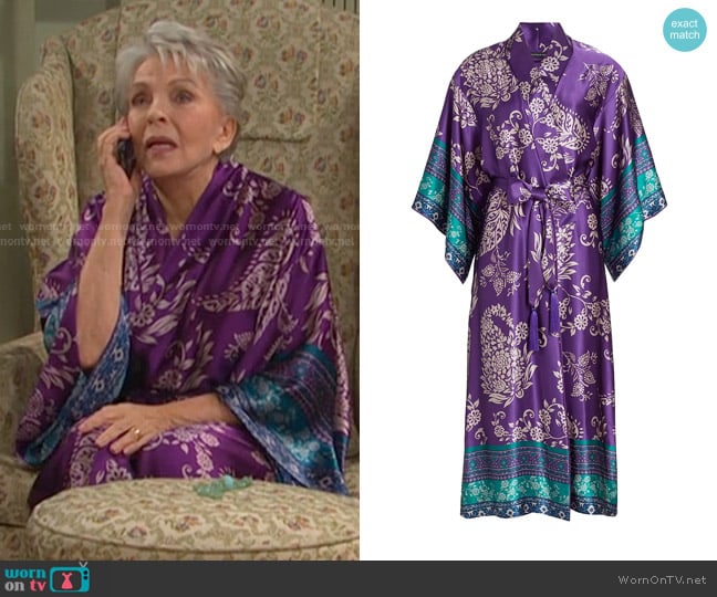 Josie Natori Ysobel Printed Silk Robe worn by Julie Olson Williams (Susan Seaforth Hayes) on Days of our Lives