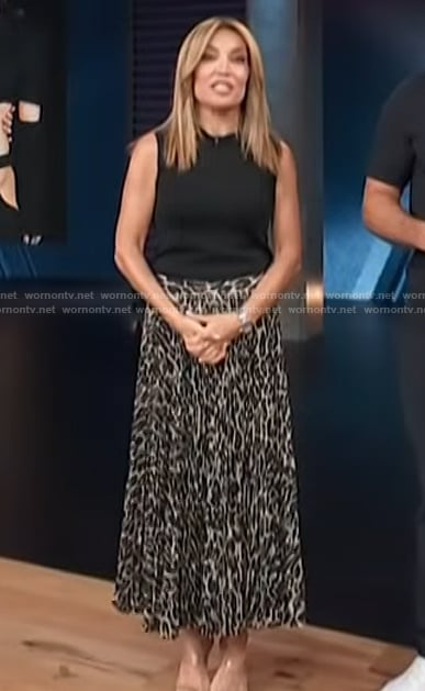 Kit’s leopard print skirt on Access Hollywood