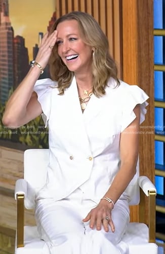 Lara's white ruffle vest on Good Morning America
