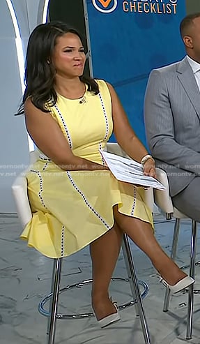 Laura's white bow pumps on Today