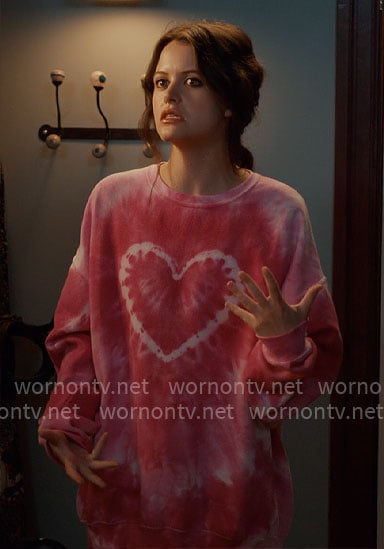 Maxine's pink heart tie dye sweatshirt on Ginny & Georgia