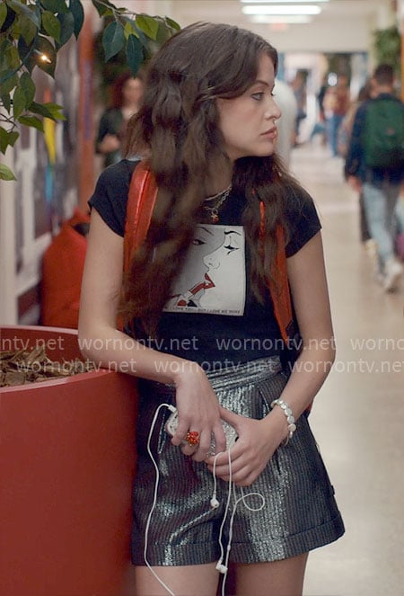 Maxine’s black comic graphic tee and metallic shorts on Ginny & Georgia