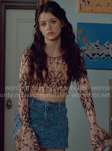 Maxine's printed mesh top and denim skirt on Ginny & Georgia