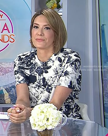 Michelle Collins’ floral tee on Today