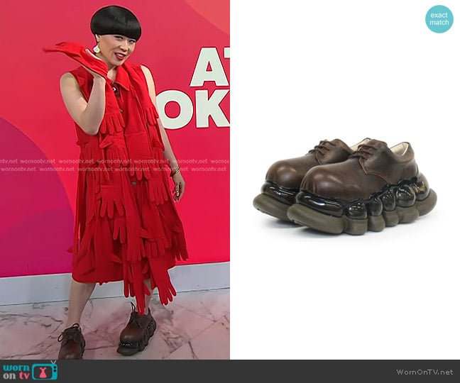 Mikio Sakabe Jewelry Ark Shoes worn by Atsuko Okatsuka on Today