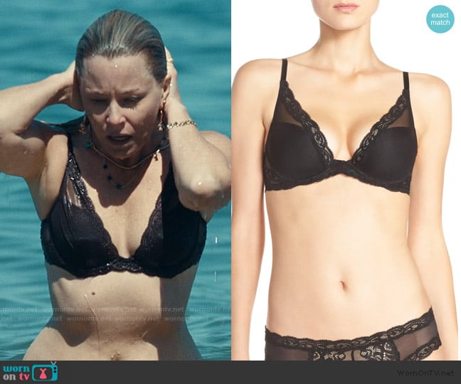 Natori Feathers Contour Plunge Bra worn by Nicky Macintosh (Elizabeth Banks) on The Better Sister